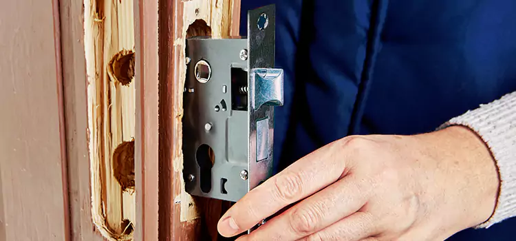 Garage Door Lock Replacement Lewiston